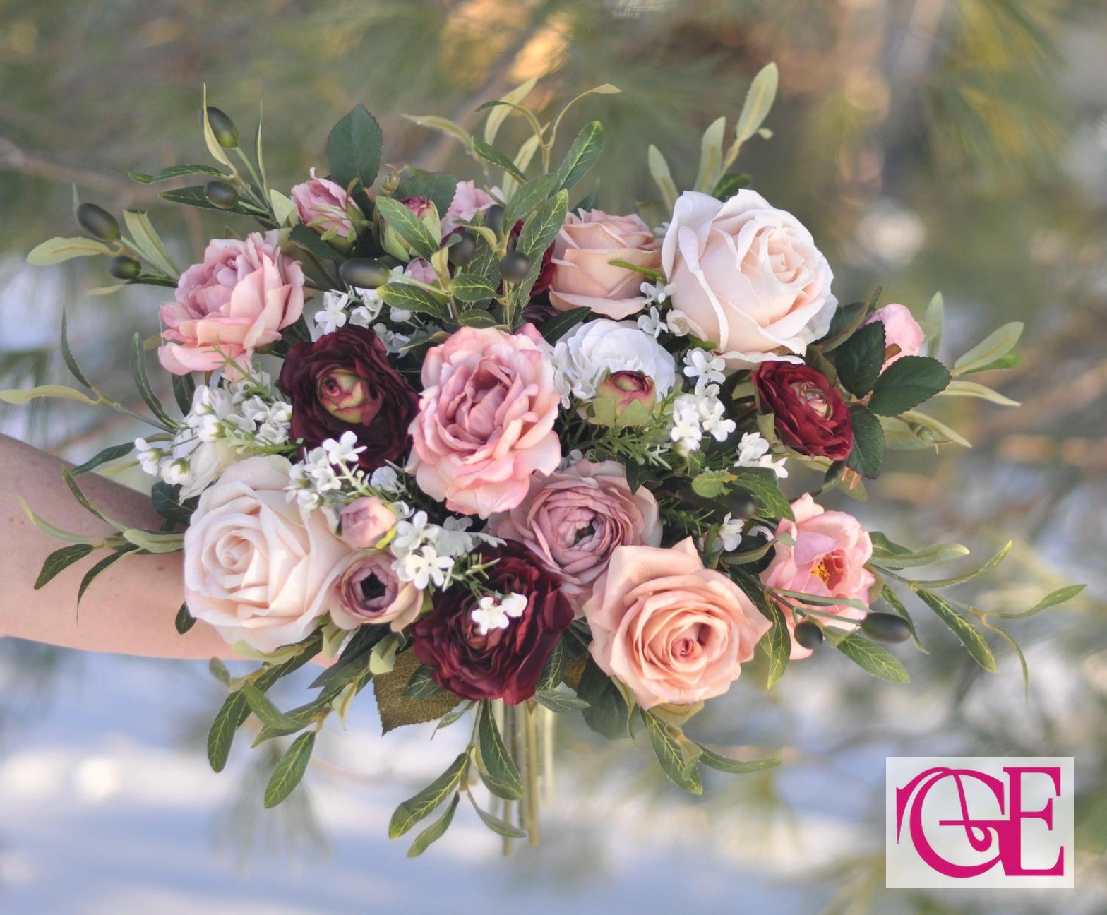 Blush bridal bouquet